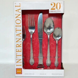 International 20 Piece Flatware Set Queens Fancy New In Box